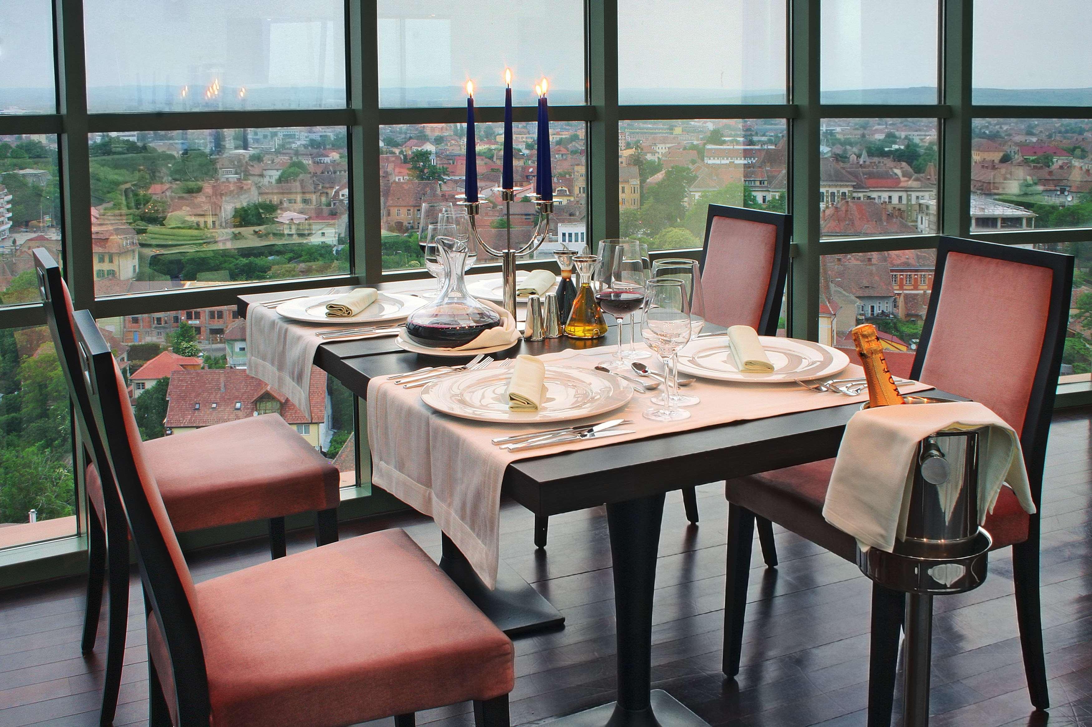 Hotel Golden Tulip Ana Tower 시비우 외부 사진