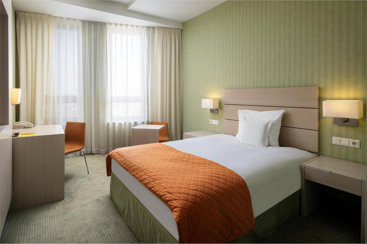 Hotel Golden Tulip Ana Tower 시비우 외부 사진